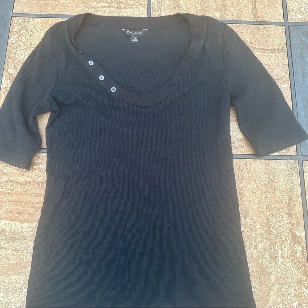 Black Women's Top Banana Republic size M